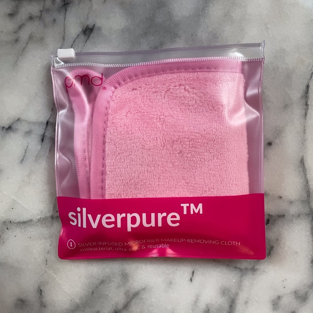 NEW PMD Beauty Makeup Removing Cloth